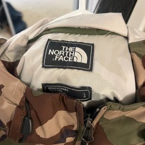 The North Face Rain Jacket/Windbreaker